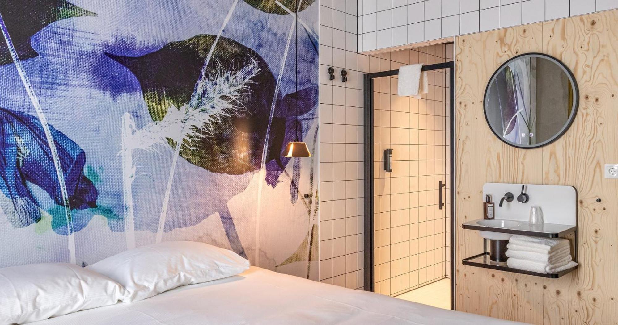 Moloko, Modern Designed Sleep & Shower Hotel In City Center, Digital Key By Sms エンスヘーデ エクステリア 写真