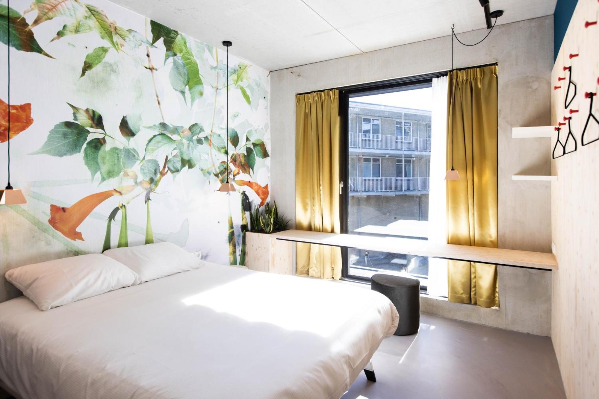 Moloko, Modern Designed Sleep & Shower Hotel In City Center, Digital Key By Sms エンスヘーデ エクステリア 写真