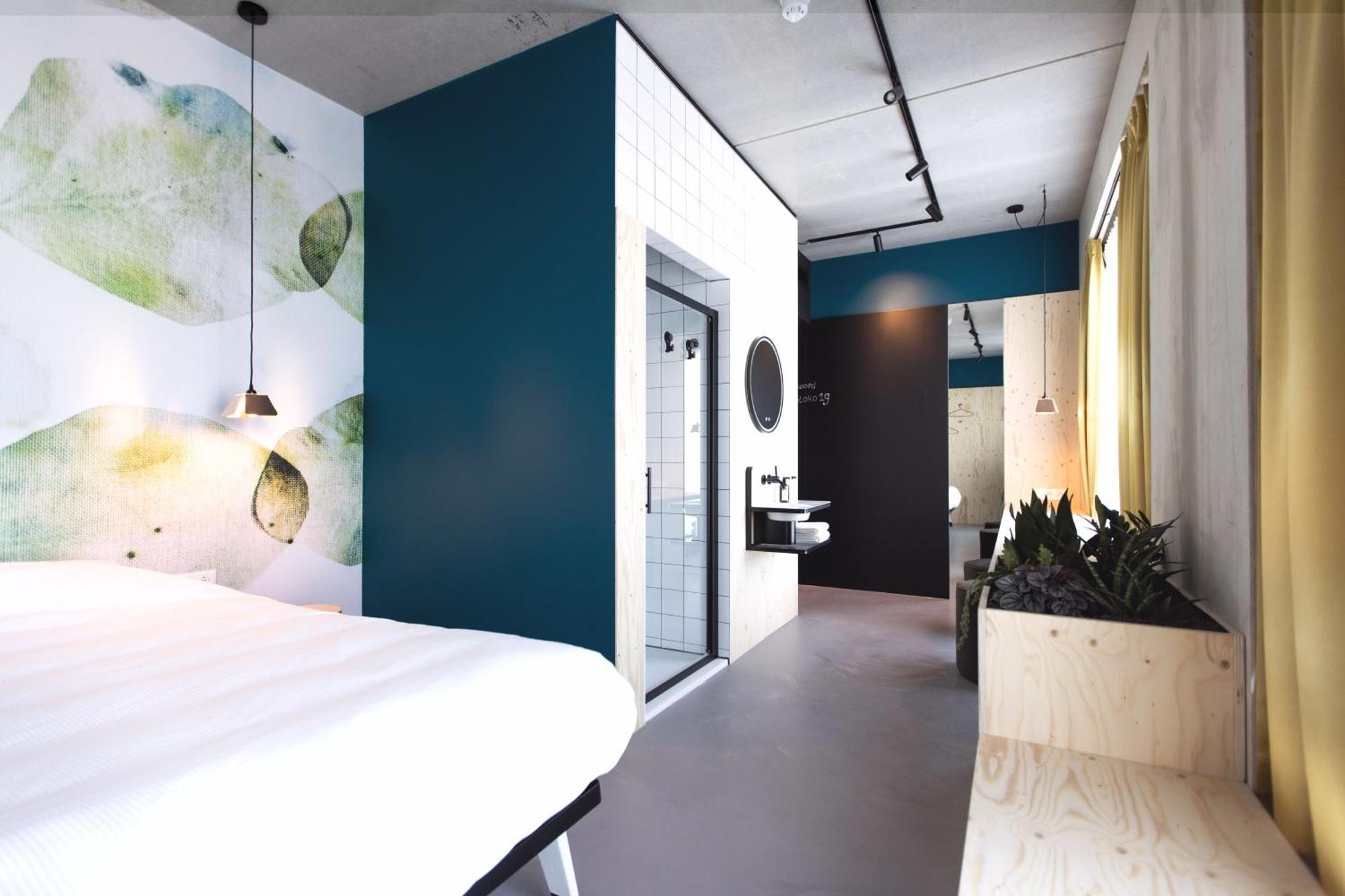 Moloko, Modern Designed Sleep & Shower Hotel In City Center, Digital Key By Sms エンスヘーデ エクステリア 写真